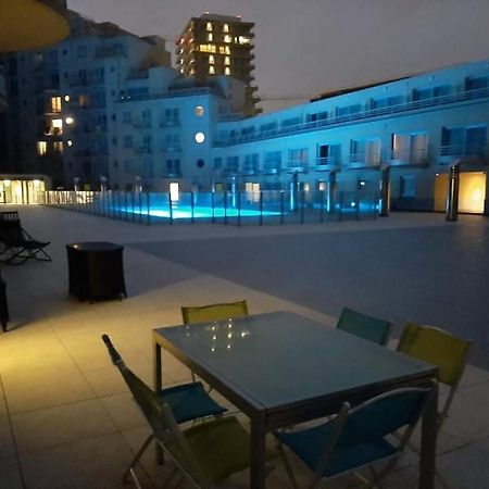 Appartement "Zeezicht 002" Остенде Экстерьер фото